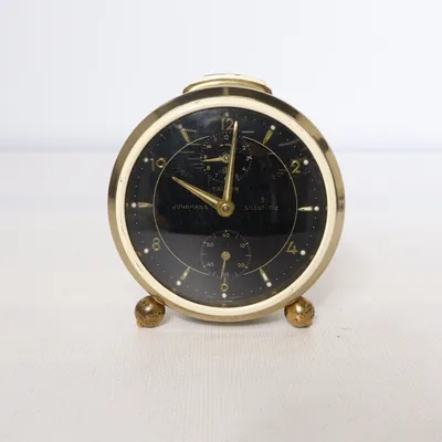 Tafelklok (Silent-Tic) van Junghans