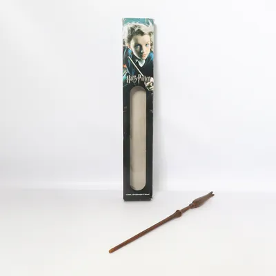 Speltillbehör (Luna Lovegood's Wand) från The Noble Collection