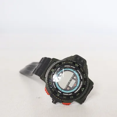 Armbandsur (Cpw-200) från Casio