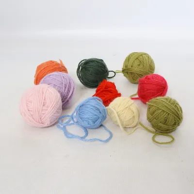 Yarn (Multicolored)