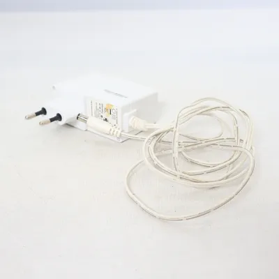 Chargeur de téléphone (MH24-V120200-C5) de Leader Electronics Inc