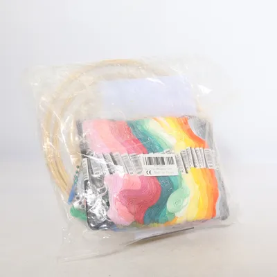 Sewing accessory (Multicolored)