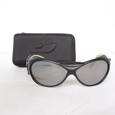 Sportglasögon (Svart) från Julbo