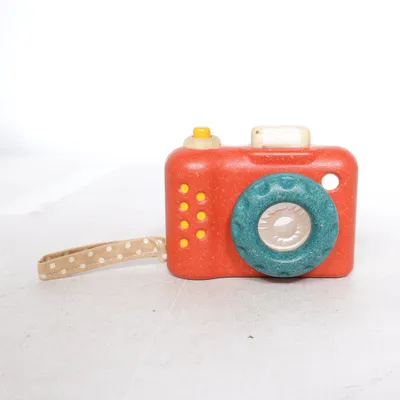 Legetøj (Rød, Grøn) fra PlanToys