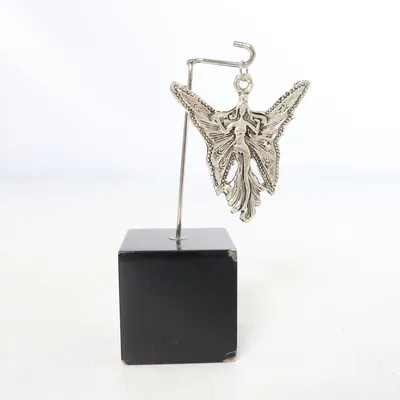 Pendant (Silver) Unknown metal