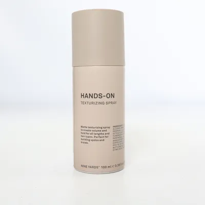 Laque pour cheveux (Hands-On) de Nine Yards