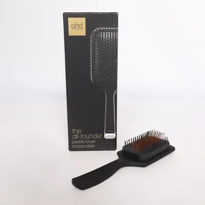 Hårborste (the all-rounder paddle brush) från GHD