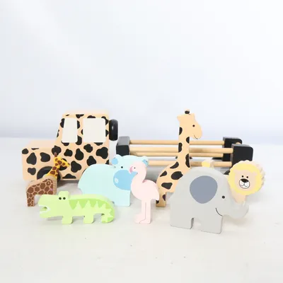 Pull toy (Beige, Multicolored) from JaBaDaBaDo