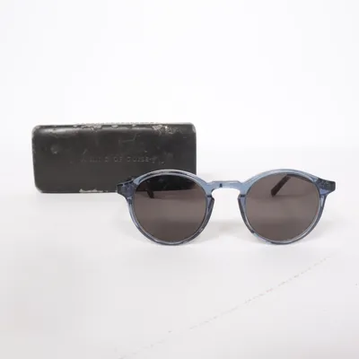 Lunettes de soleil (Bleu) de A Kind of Guise