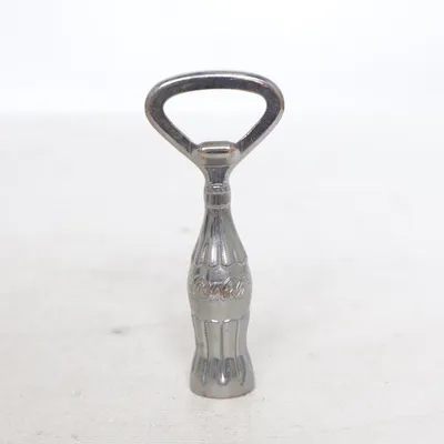 Kapsylöppnare (Silverfärgad) från Coca Cola