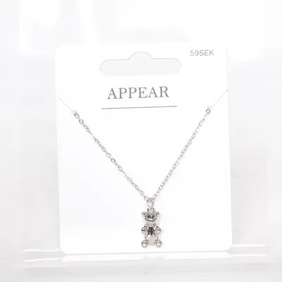 Halsband (Silverfärgad) från Åhléns Okänd metall