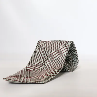 Cravate (Gris, Vert, Rouge) de Daks