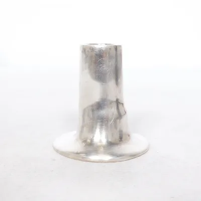 Ljusstake (Silverfärgad) från Arket