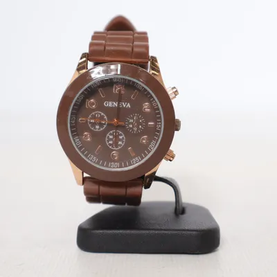 Montre (Marron) de Geneva