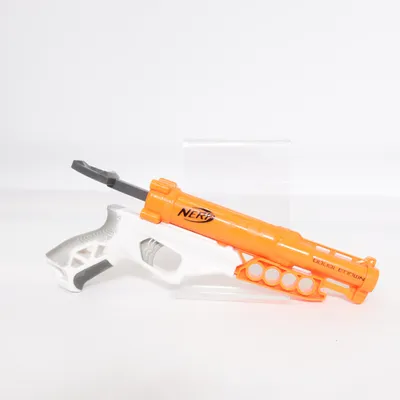Leksaksvapen (Vit, Röd) från Nerf