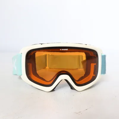 Ski goggles (Green, White) from Everest