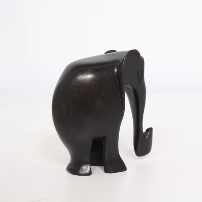 Figurine (Black)