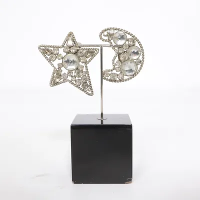 Clip on earrings (Silver) Unknown metal