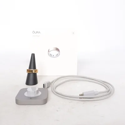 Ring (Oura Ring 4 Rose Gold Größe 9) van Oura Onbekend materiaal