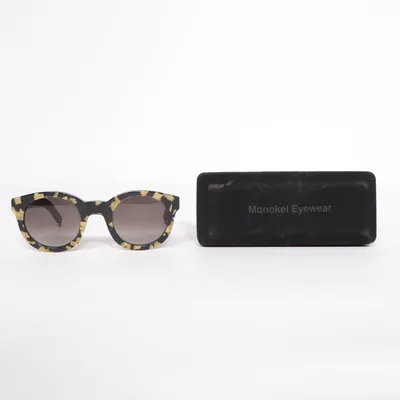 Sunglasses (Black, Beige) from Monokel Eyewear