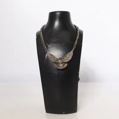 Collier (Argent) Métal inconnu