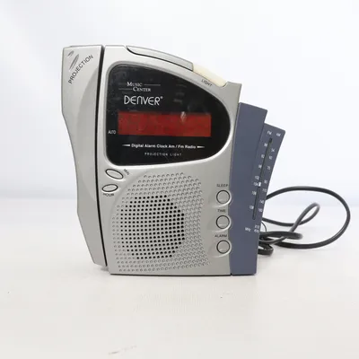 Clock radio (Digital Alarm Clock Am/Fm Radio) from Denver