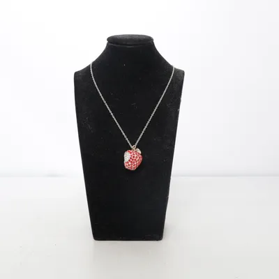 Necklace (Red, Silver, Green) from Avon Unknown metal