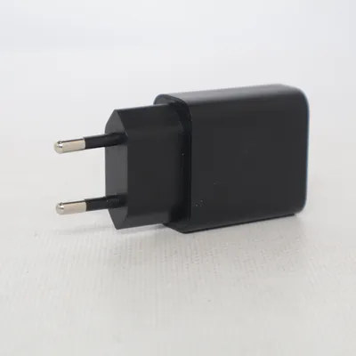 Mobilladdare (MC-102) från Motorola