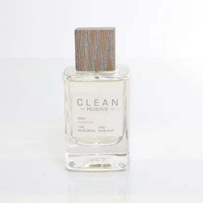 Eau de Parfum (Reserve Sueded Oud) från CLEAN