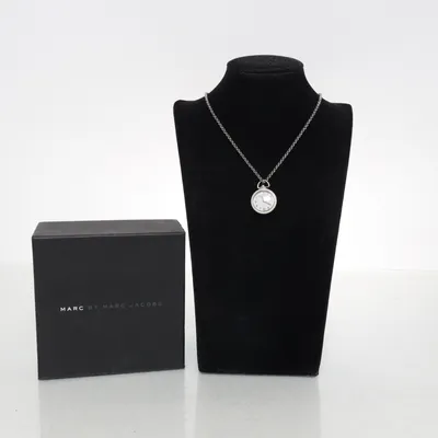 Halsbandsur (Silverfärgad, Vit) från Marc by Marc Jacobs Okänd metall