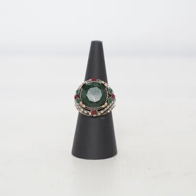 Ring (Goud, Groen, Meerkleurig) Onbekend materiaal