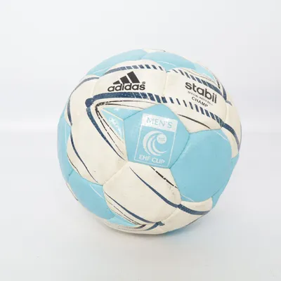 Handboll (CHAMP) från Adidas