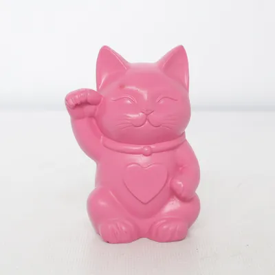 Figurine (Pink) from KiK