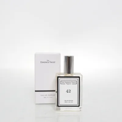Eau de Parfum (42) van The Essence Vault