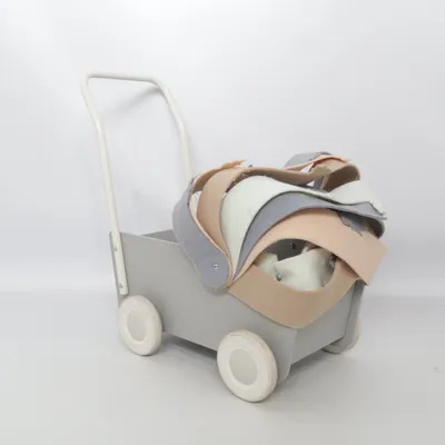 Poussette pour poupée (Gris) de Micki Leksaker