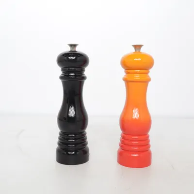 Salz- und Pfeffermühle (Pepper Mill) von Le Creuset