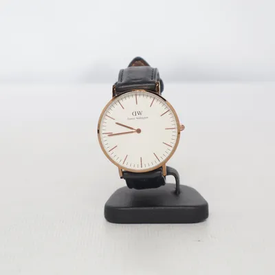 Polshorloge (Zwart, Goud, Wit) van Daniel Wellington