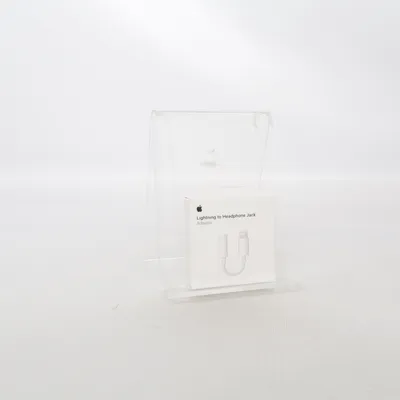 Adapter (Lightning to Headphone Jack Adapter) från Apple