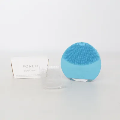 Cleansing device (Luna Mini 2) from Foreo