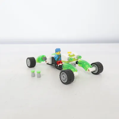 Byggsats (Vit, Grön, Svart) från LEGO