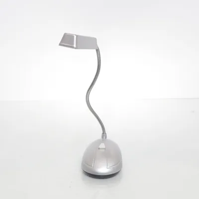 Skrivbordslampa (Silverfärgad)