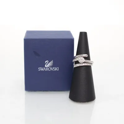 Ring (Silverfärgad) från Swarovski Okänd metall