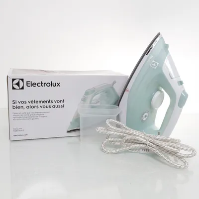 Strykjärn (Vit, Turkos) från Electrolux