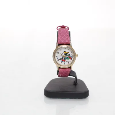 Wristwatch (Pink) from Quartz  