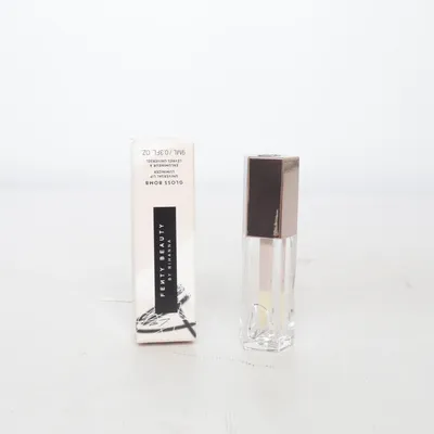 Läppglans (Gloss Bomb) från Fenty Beauty
