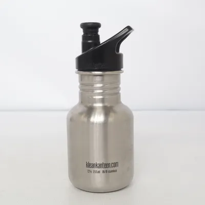 Vattenflaska (Silverfärgad, Svart) från Klean Kanteen