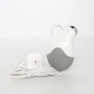 Face massage tool from Nuface