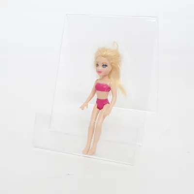 Poupée (Rose) de Mattel