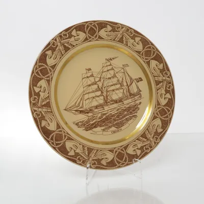 Väggtallrik (Brun, Guldfärgad) från Figgjo Norway