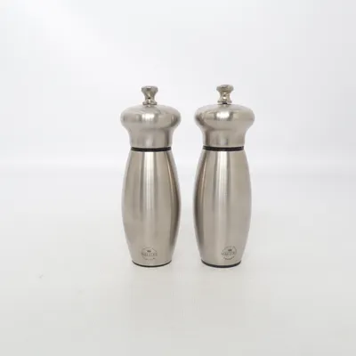 Salt & Pepparkvarn (Silverfärgad) från Maestro